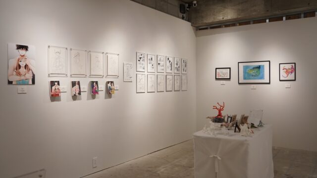 長崎浜の町にあるアートギャラリーART SPACE uca では、長崎のクリエイター8名によるグループ展「Lemniscate」を開催中。

皆様のご来場心よりお待ちしております。
　　
袴田十莉 @jujixjuri  towa @towa_art_nagasaki  palan @palan9256  Mix au-lait @mix_au_lait  tateyoko @_tateyoko_non  22andMe @22ninime11 

会期 : 8月16日(土)-8月17日(日)
時間 : 11:00-17:00 入場無料
場所 : ART SPACE uca @artspaceuca
　　　長崎市浜町2-25 Largoビル３階

————————————

◻︎作家コメント
横に倒した「8」の形ー無限大のように、楽しいつながりがどこまでも広がっていきますように。 昨年出会った長崎のクリエイター8人が集まり、この名前に想いを込めました。 イラスト、ビーズアクセサリー、ニット小物、リメイク古着 それぞれの手仕事が紡ぐ、唯一無二の世界。 小さなときめきが、そっとあなたの日常に寄り添いますように。

————————————

※天候不良などで臨時休業する場合がございます。ご来場いただく前にのinstagramストーリーをチェックください。

お問合せ
ART SPACE ucaのinstagramメッセージまたは、下記メースアドレスにお問い合わせくださいませ。
studiohizenllc@gmail.com

————————————

袴田十莉 @jujixjuri  towa @towa_art_nagasaki  palan @palan9256  Mix au-lait @mix_au_lait  tateyoko @_tateyoko_non  22andMe @22ninime11 

#長崎 #nagasaki #長崎ギャラリー #長崎アート #グループ展 #artspaceuca