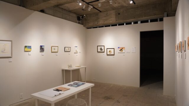 長崎浜の町にあるアートギャラリーART SPACE uca では、nanaco、石段による「Journey」を開催中。

皆様のご来場心よりお待ちしております。

————————————

nanaco @nanakoshi0502
石段 @ishidaaaaaan

会期 : 3月29日(日)-4月4日(土)
時間 : 13:00-18:00 入場無料
場所 : ART SPACE
uca @artspaceuca
　　　長崎市浜町2-25 Largoビル３階

————————————

◻︎作家コメント
ひとりは現実に彩りを
もうひとりは理想の物語に祈りを込めて
それぞれの旅路、それぞれの絵画がそこにはあった。
皆様のご来場をお待ちしております。

————————————

※天候不良などで臨時休業する場合がございます。ご来場いただく前にのinstagramストーリーをチェックください。

お問合せ
ART SPACE ucaのinstagramメッセージまたは、下記メースアドレスにお問い合わせくださいませ。
studiohizenllc@gmail.com